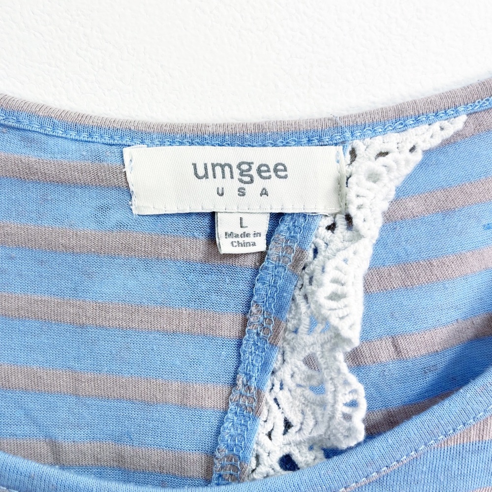 ❌SOLD❌ UMGEE Open Back Lace Trim Long Sleeve Top - Picture 3 of 6